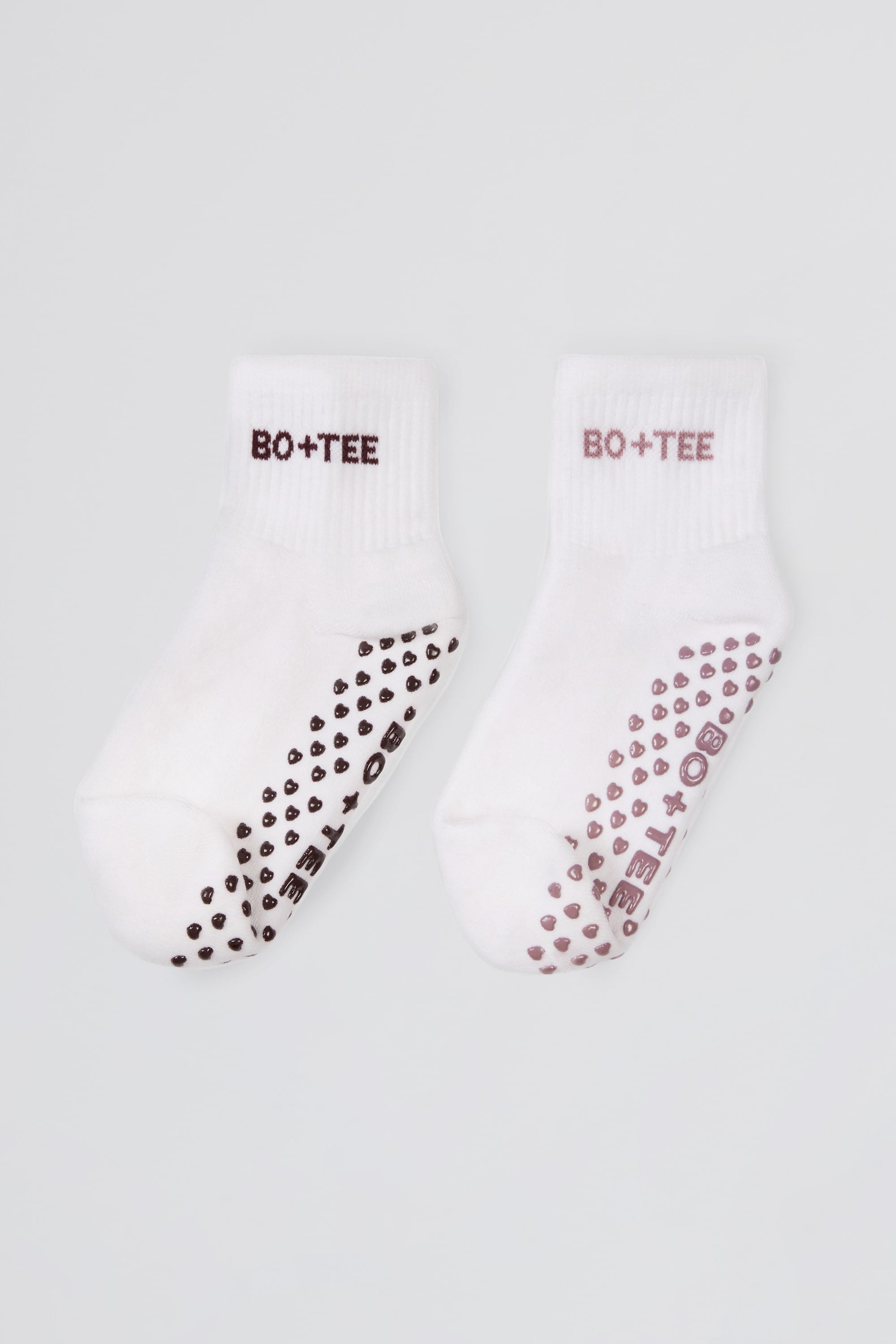 Pilates 2-Pack Socks Bundle in White